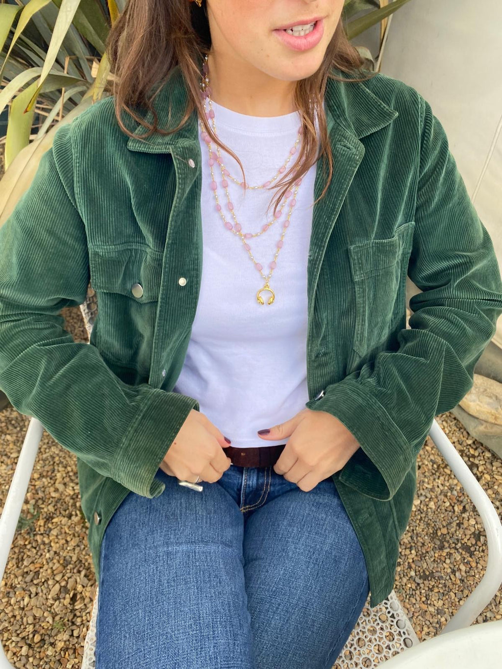 Pink and pearl headphone stacker