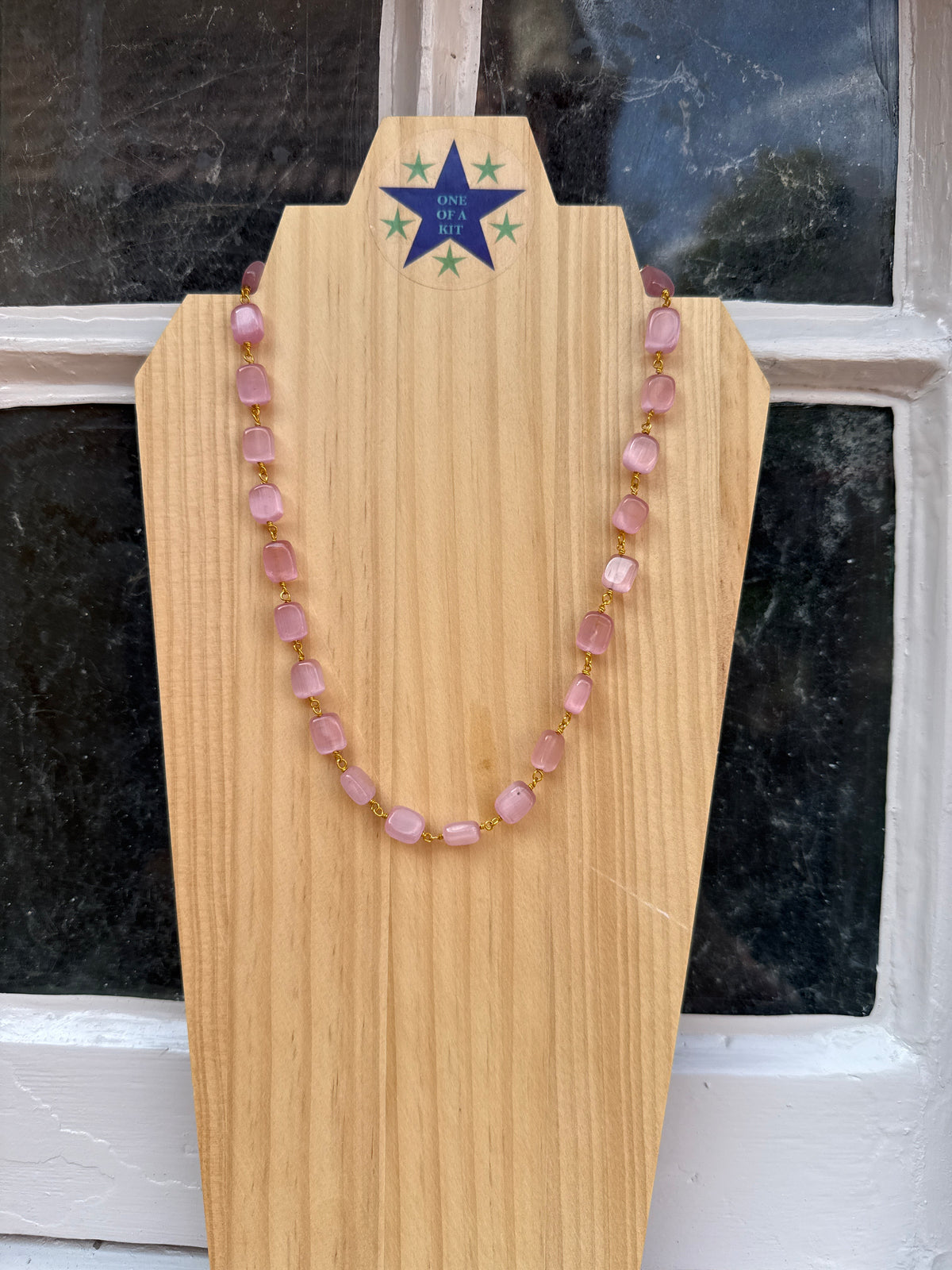 Short pink stacker