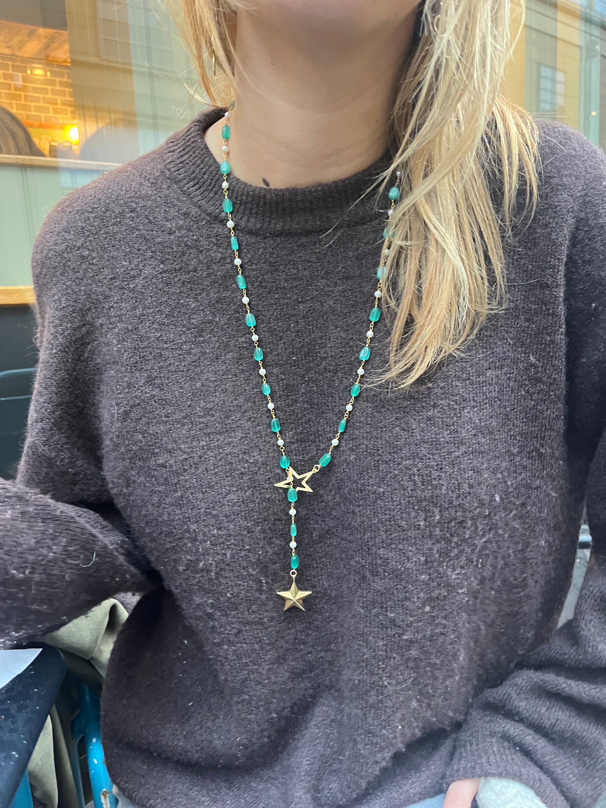 Green and pearl star lasso