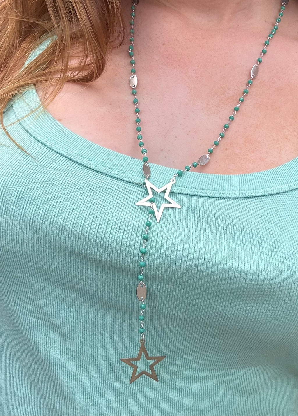 Silver and green star lasso